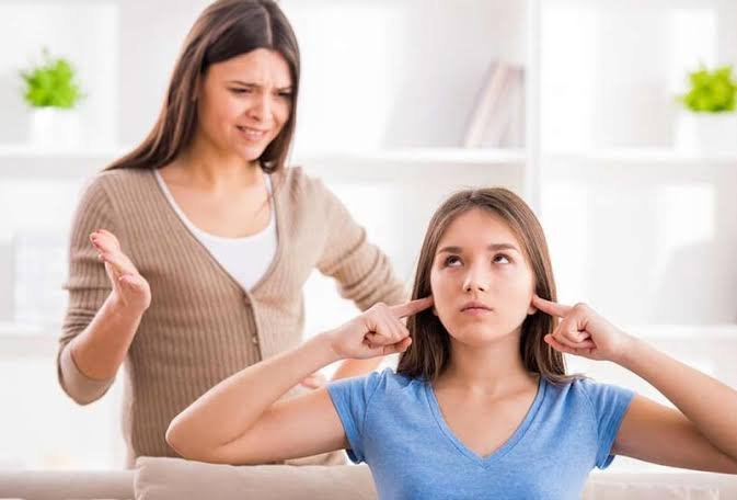 نصائح للتعامل مع الفتيات في سن المراهقة